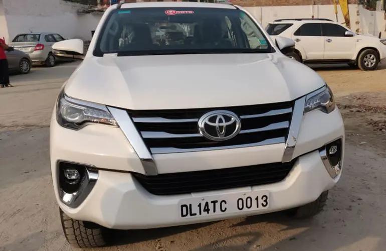 Toyota Fortuner 4*2 AT Dsl