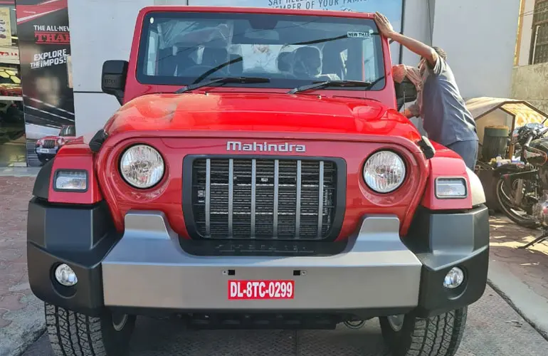 Mahindra Thar 4WD Convertible Top MT Dsl