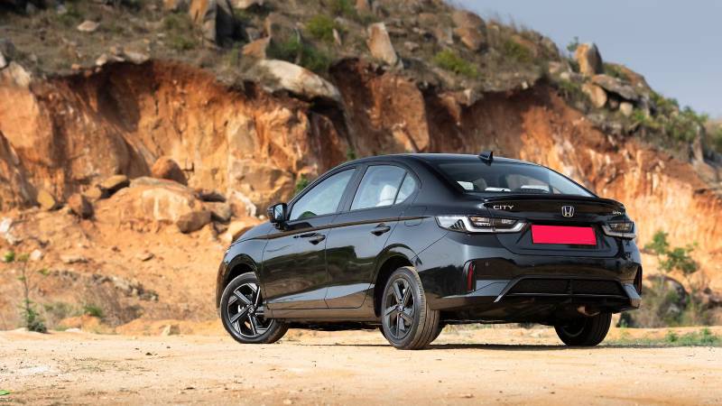 Luxury Self Drive Cars in Delhi: Travel on Your Own Terms | Ranjit Bros Taxi Service